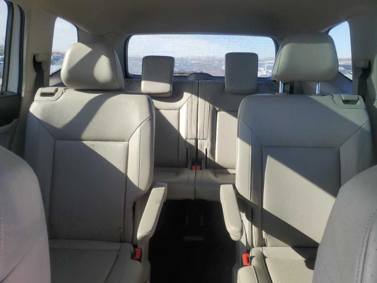 2018 Volkswagen Atlas - Image 10