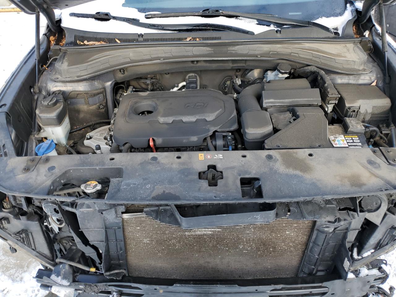 2019 Hyundai Santa Fe - Image 12