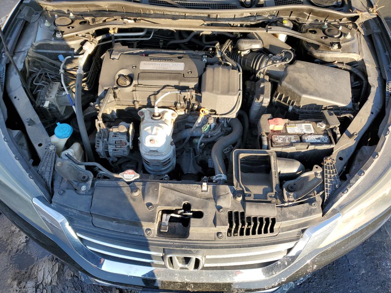 2015 Honda Accord - Image 12