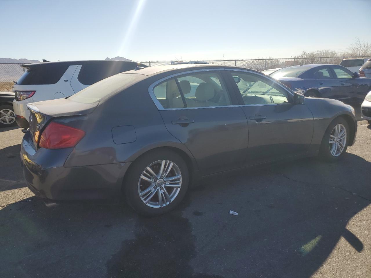 2013 Infiniti G - Image 3