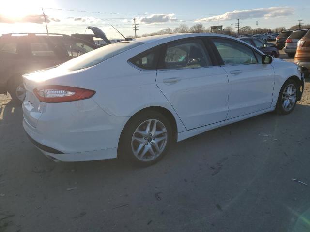  FORD FUSION 2015 Белы