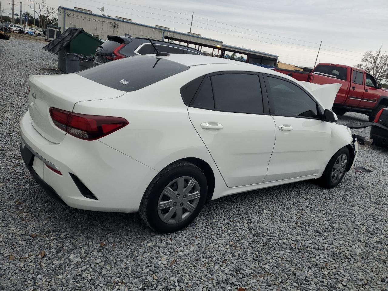 2023 Kia Rio - Image 3
