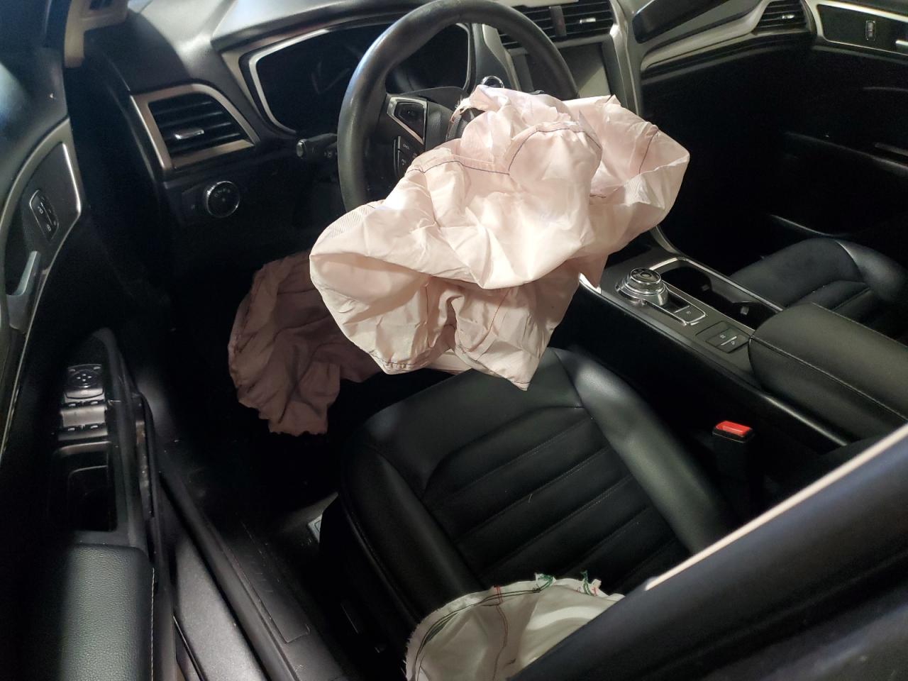 2019 Ford Fusion - Image 8