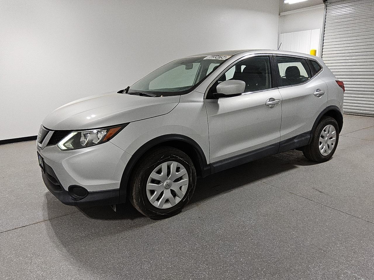 2019 Nissan Rogue - Image 1