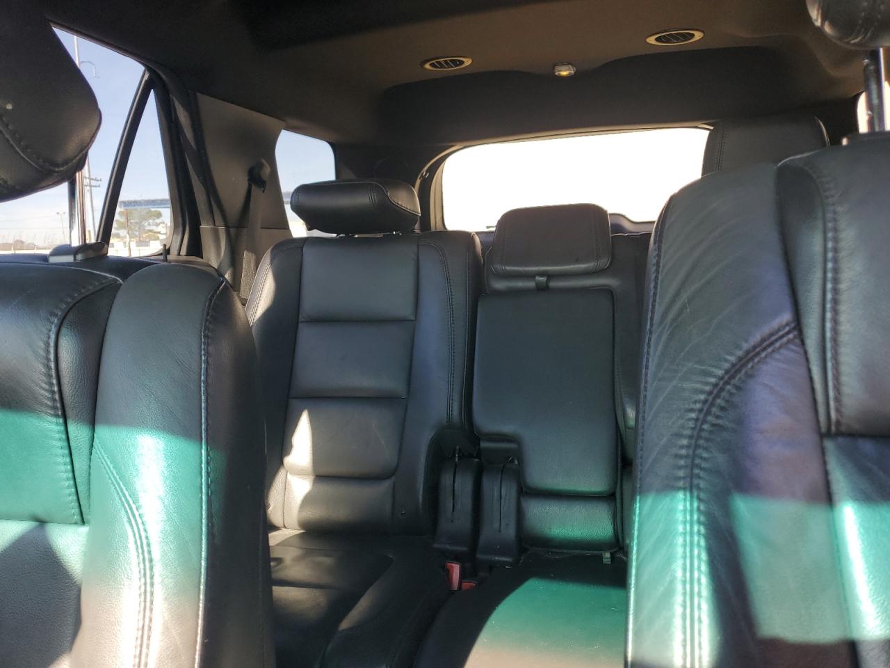 2014 Ford Explorer - Image 10