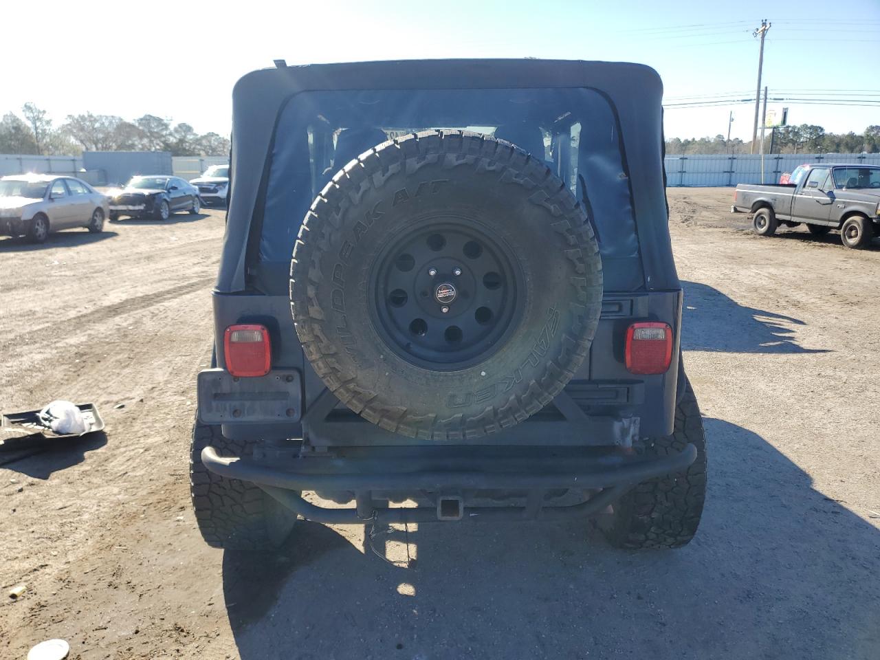 2005 Jeep Wrangler - Image 6