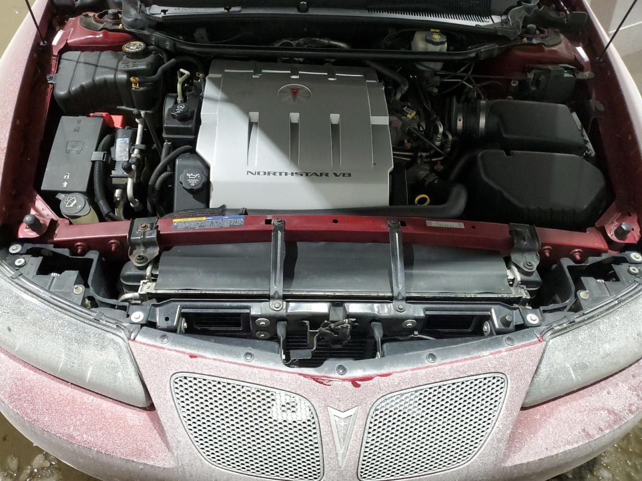 2004 Pontiac Bonneville - Image 11
