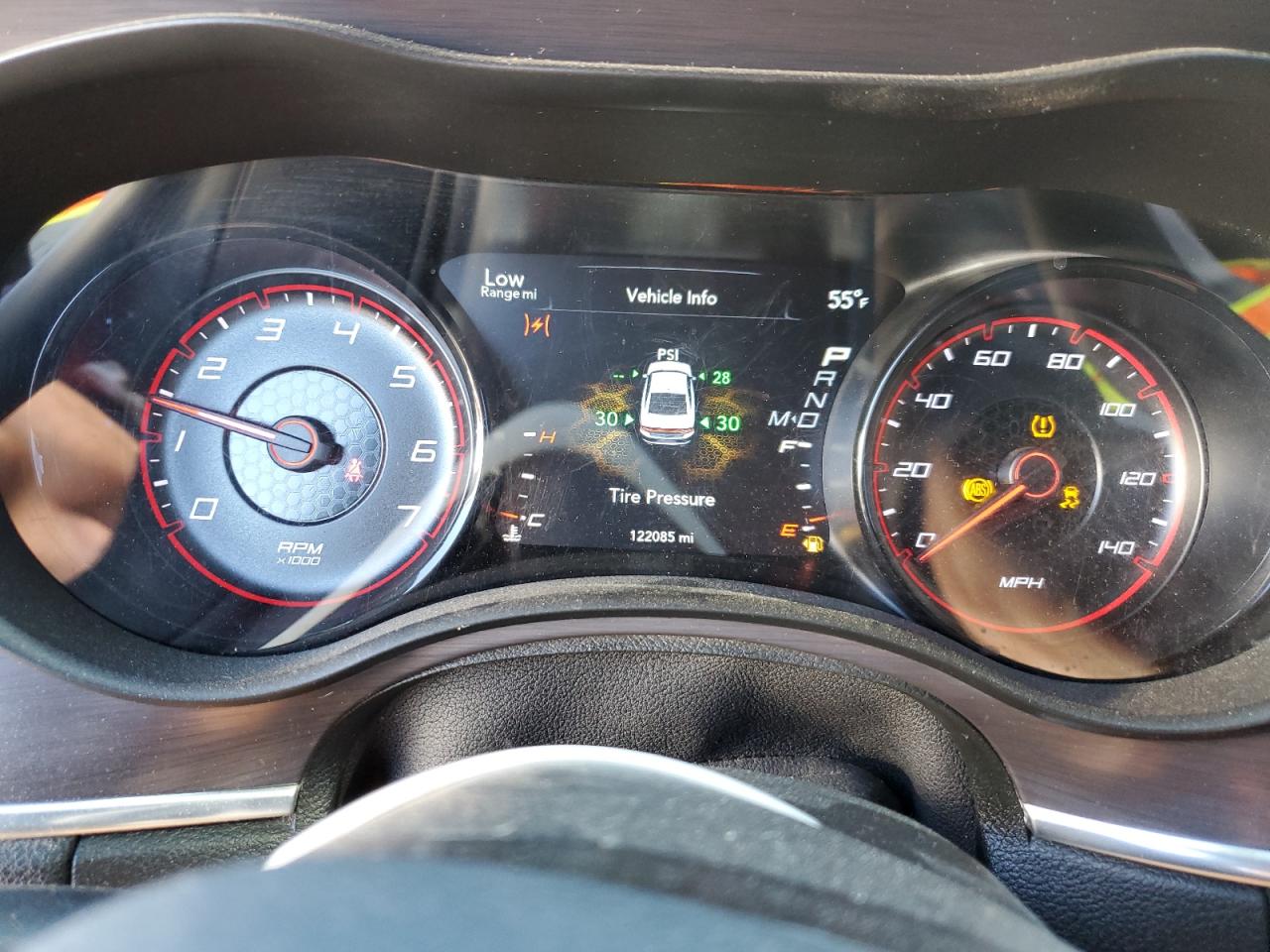 2018 Dodge Charger - Image 9