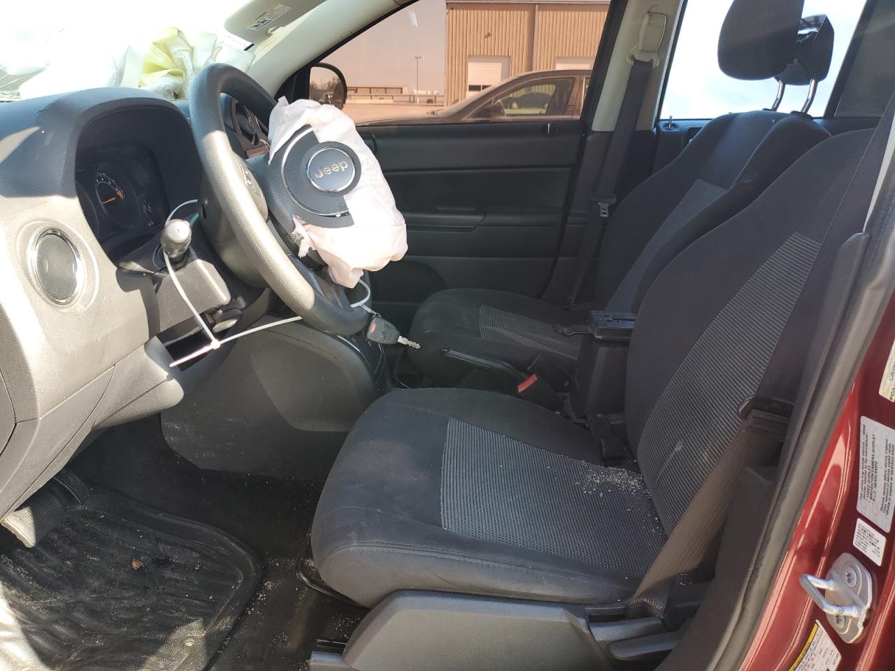 2016 Jeep Compass - Image 7