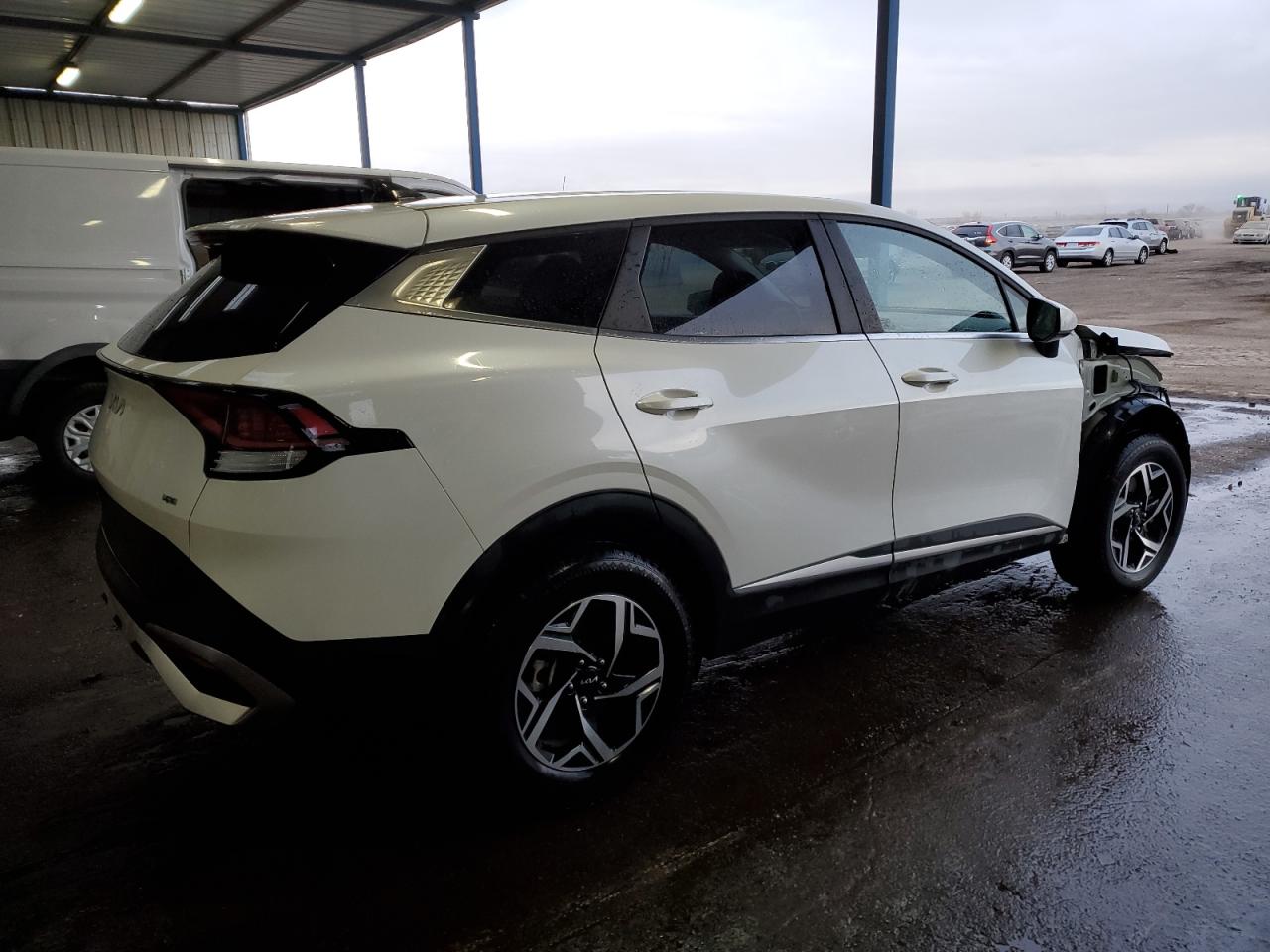 2023 Kia Sportage - Image 3