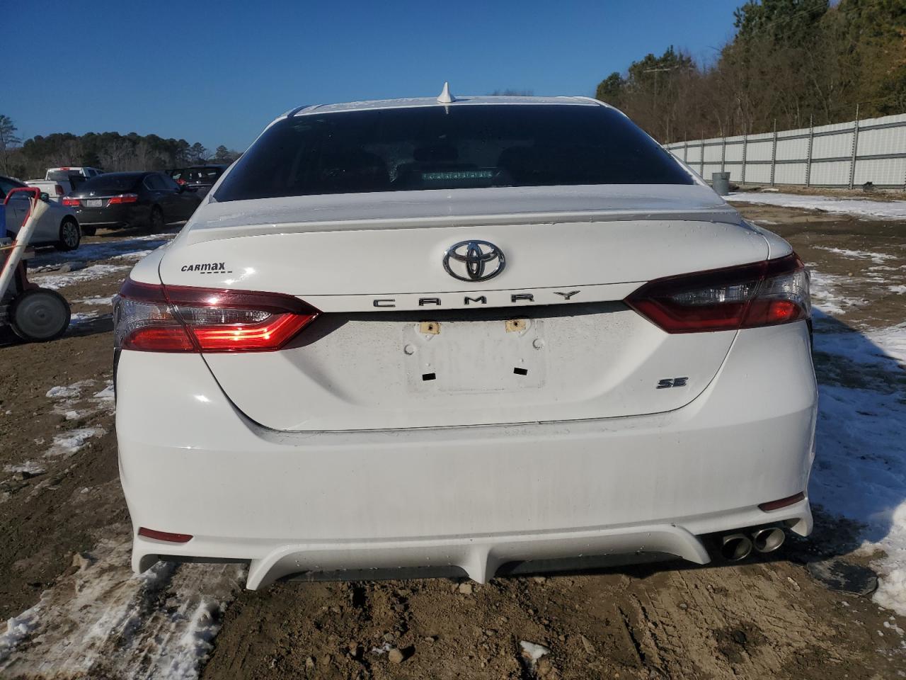 2022 Toyota Camry - Image 6