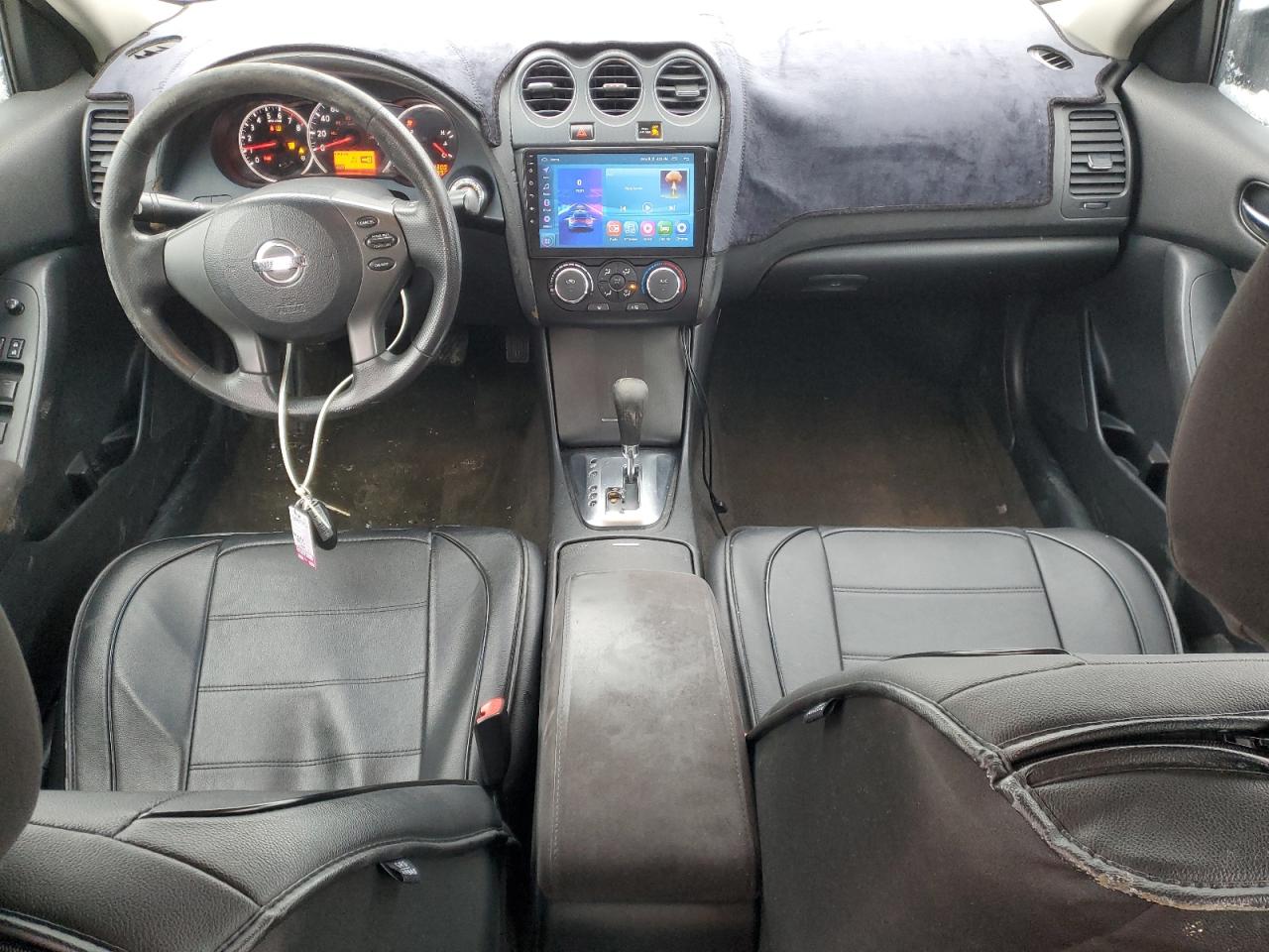 2011 Nissan Altima - Image 8