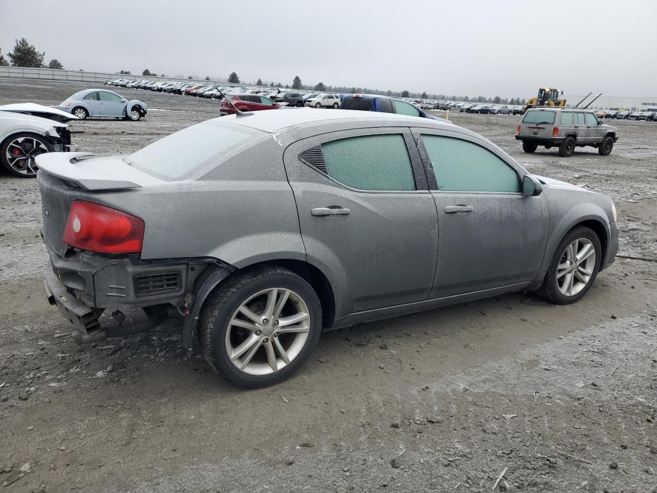 2012 Dodge Avenger - Image 3