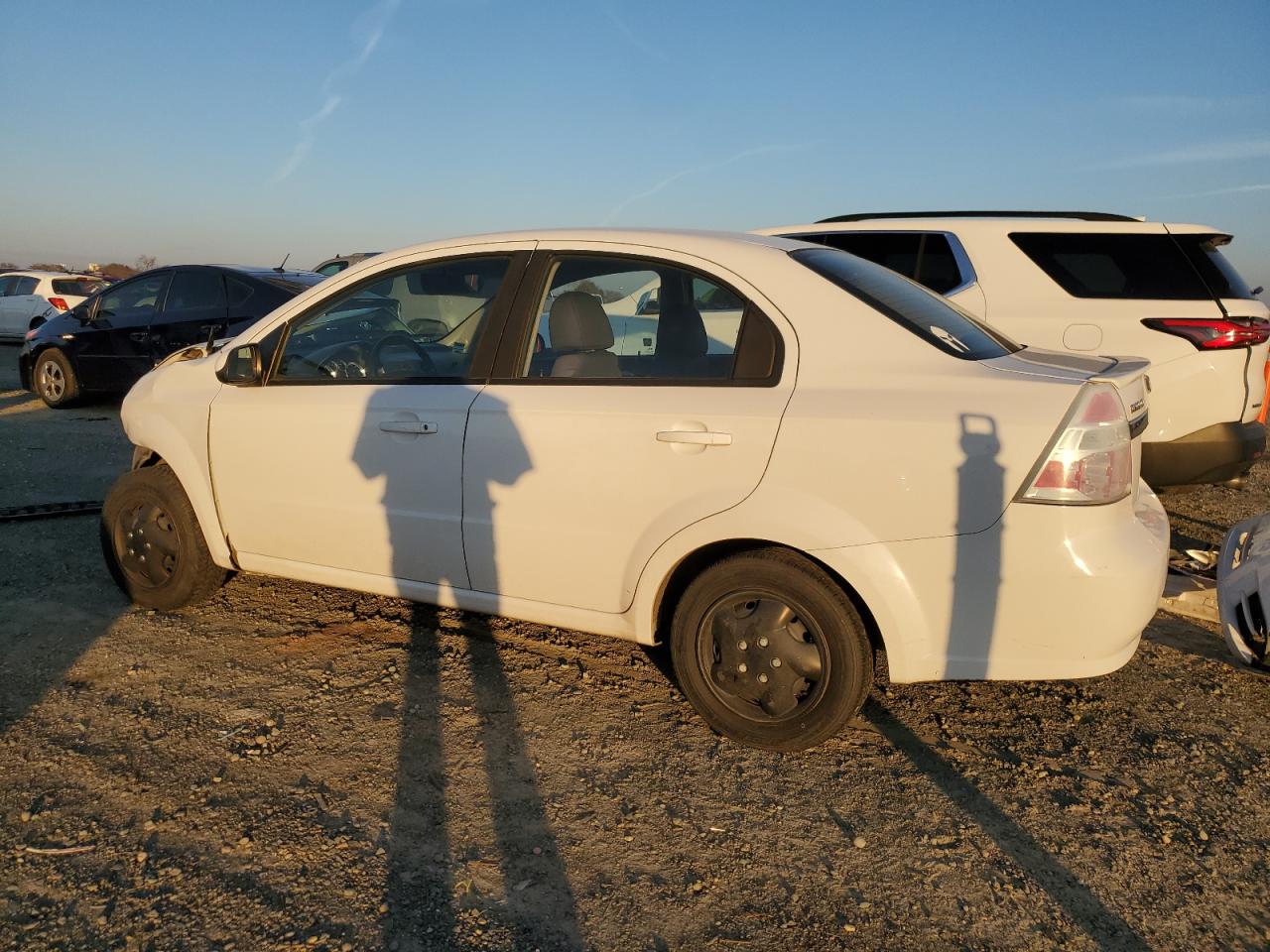 2011 Chevrolet Aveo - Image 2