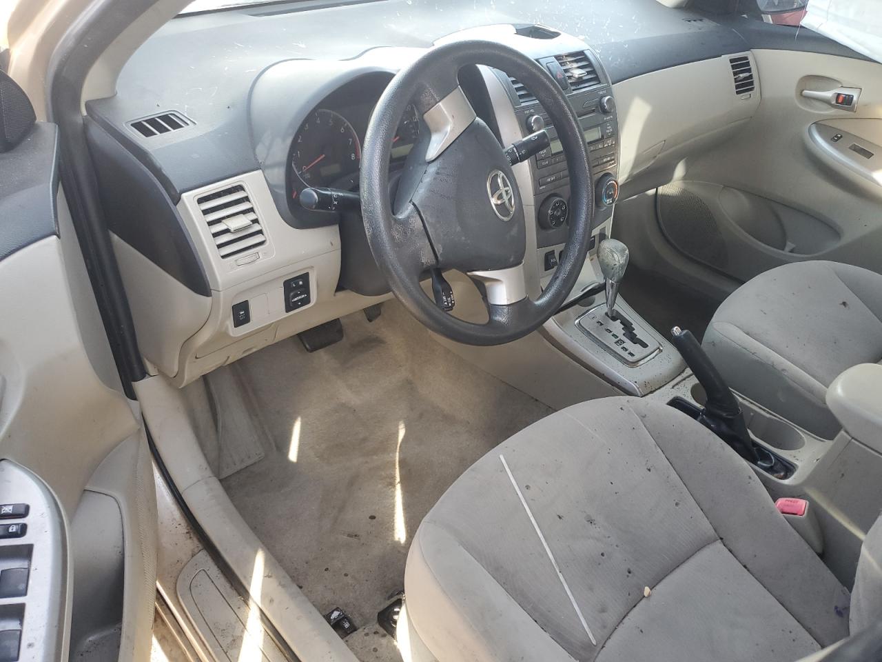 2011 Toyota Corolla - Image 8