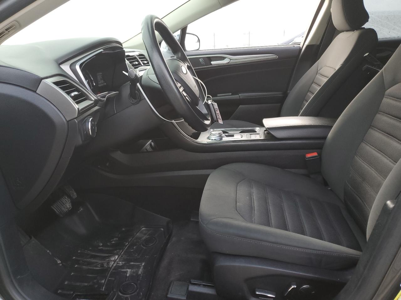 2017 Ford Fusion - Image 7