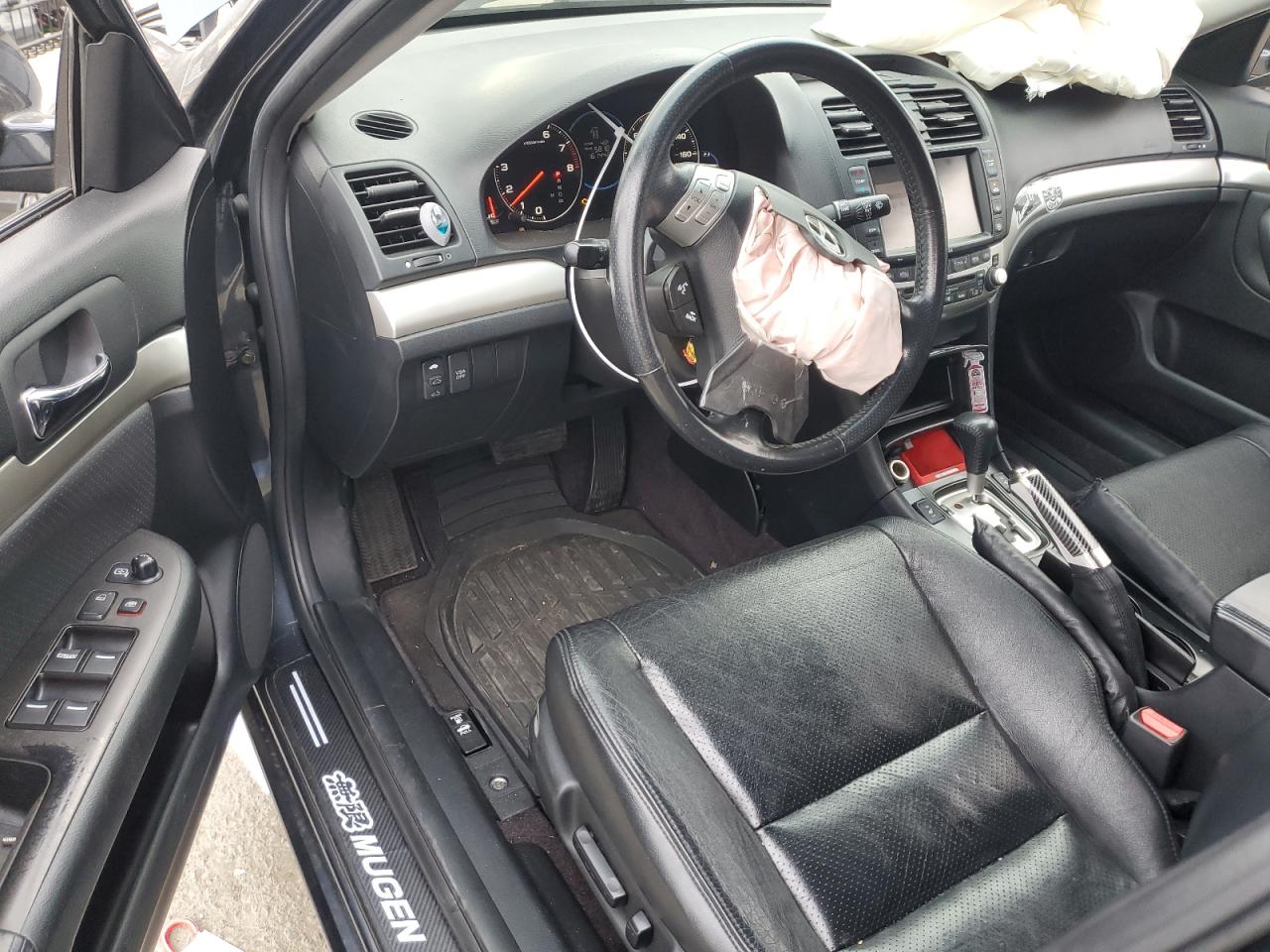 2004 Acura TSX - Image 8
