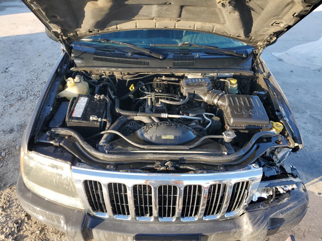 2003 Jeep Grand Cherokee - Image 12