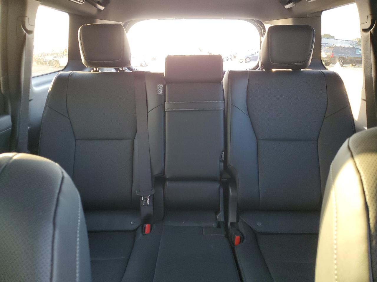 2024 Lexus GX - Image 10