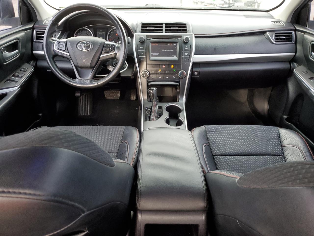2015 Toyota Camry - Image 8