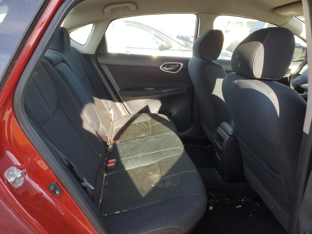 2014 Nissan Sentra - Image 10