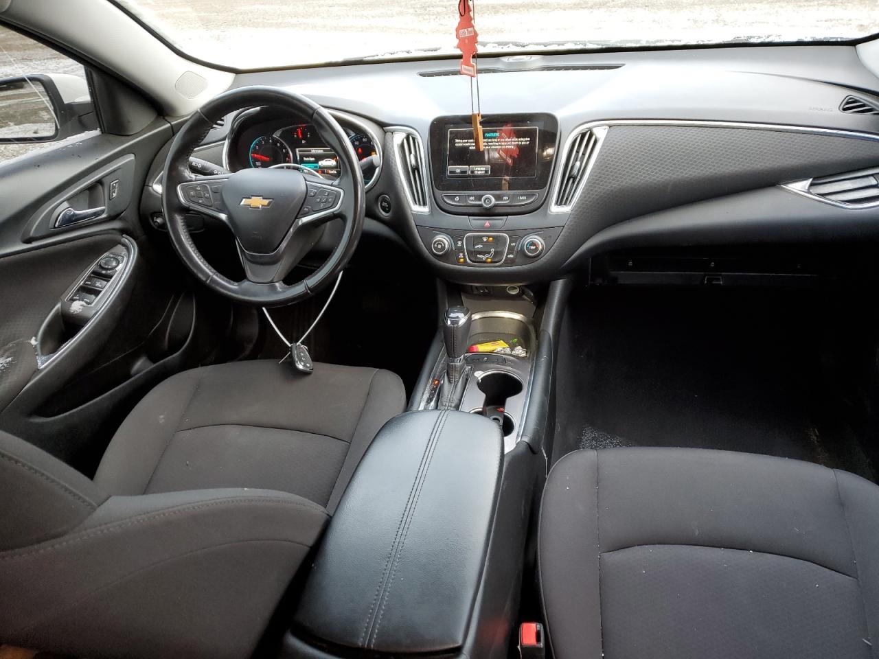 2018 Chevrolet Malibu - Image 8