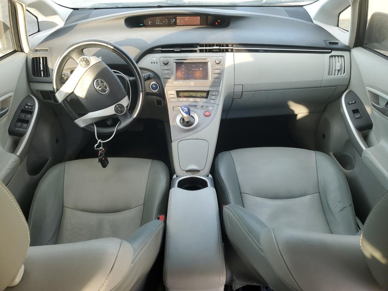 2014 Toyota Prius - Image 8