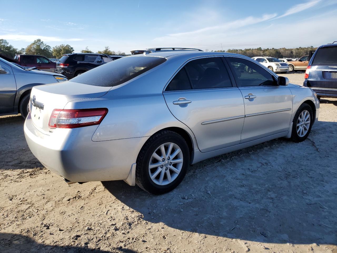 2010 Toyota Camry - Image 3