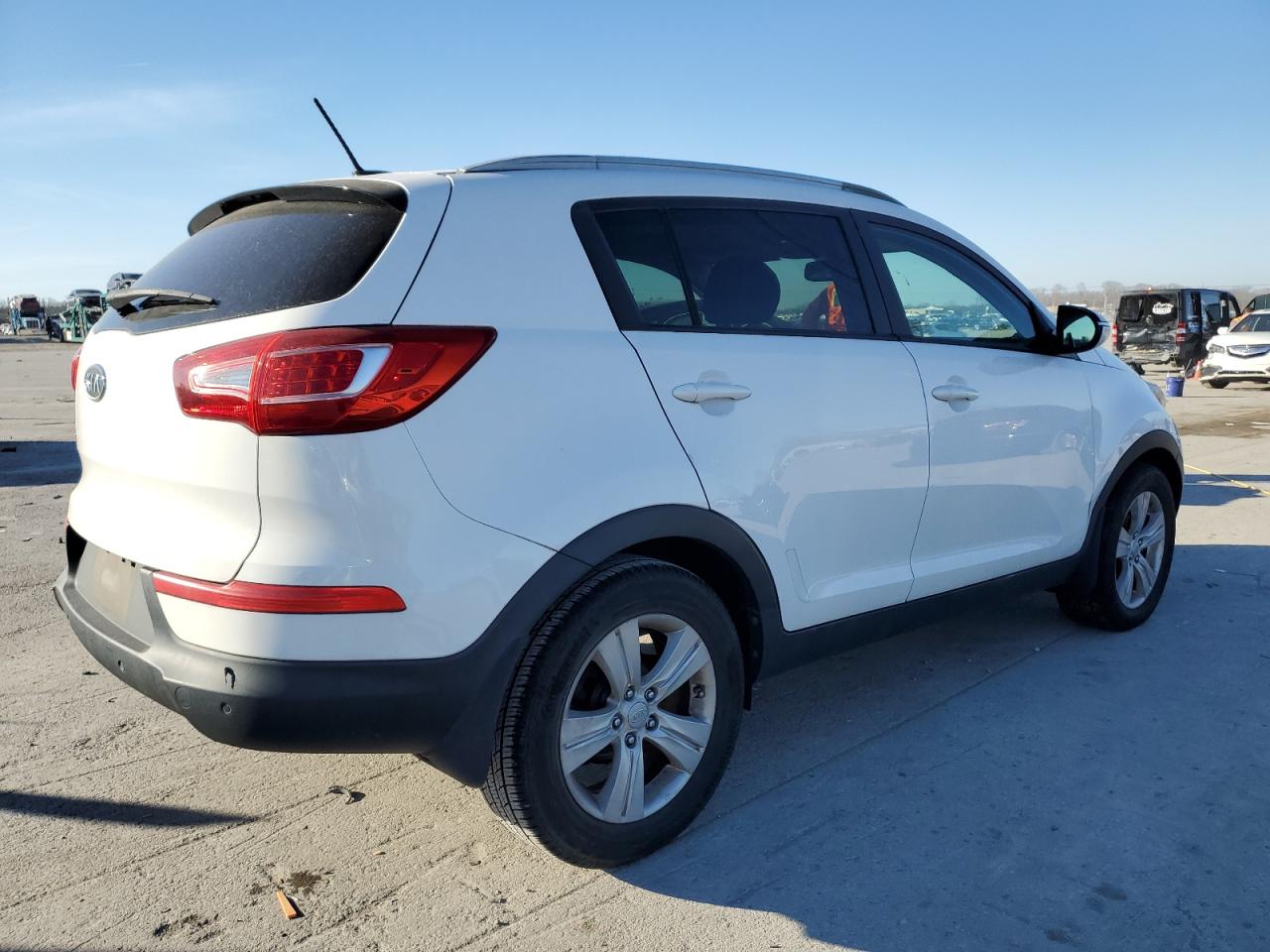 2011 Kia Sportage - Image 3