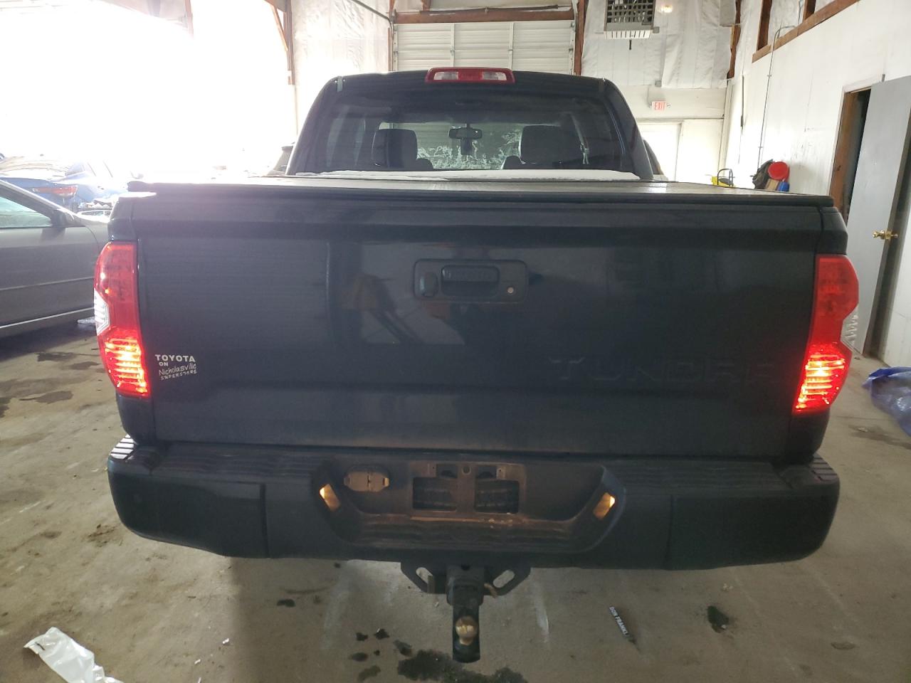 2014 Toyota Tundra - Image 6