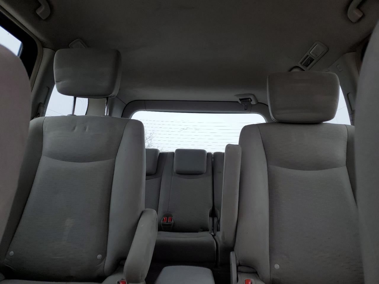 2014 Nissan Quest - Image 10