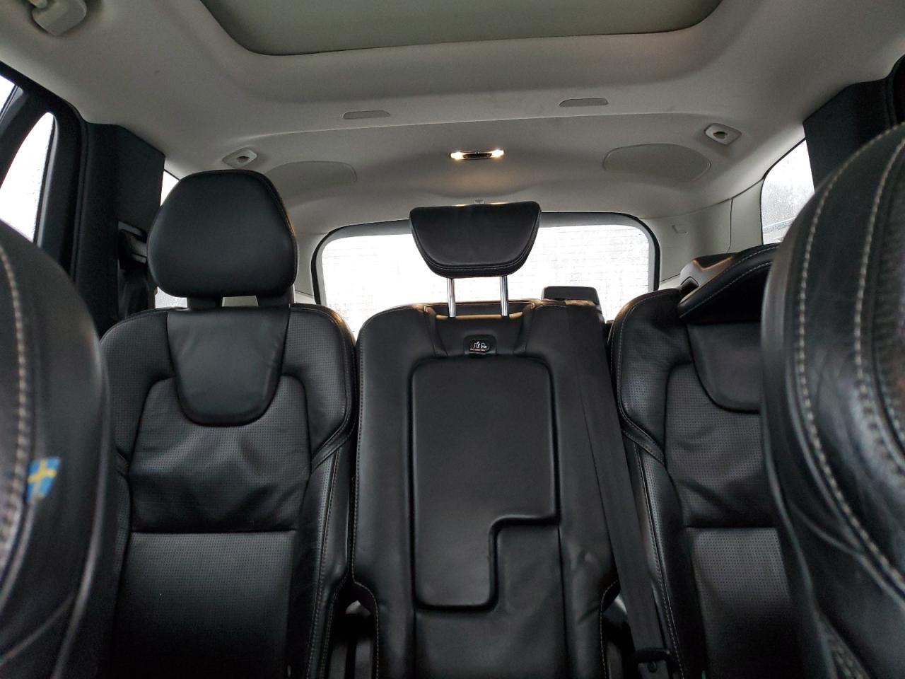 2017 Volvo XC90 - Image 10