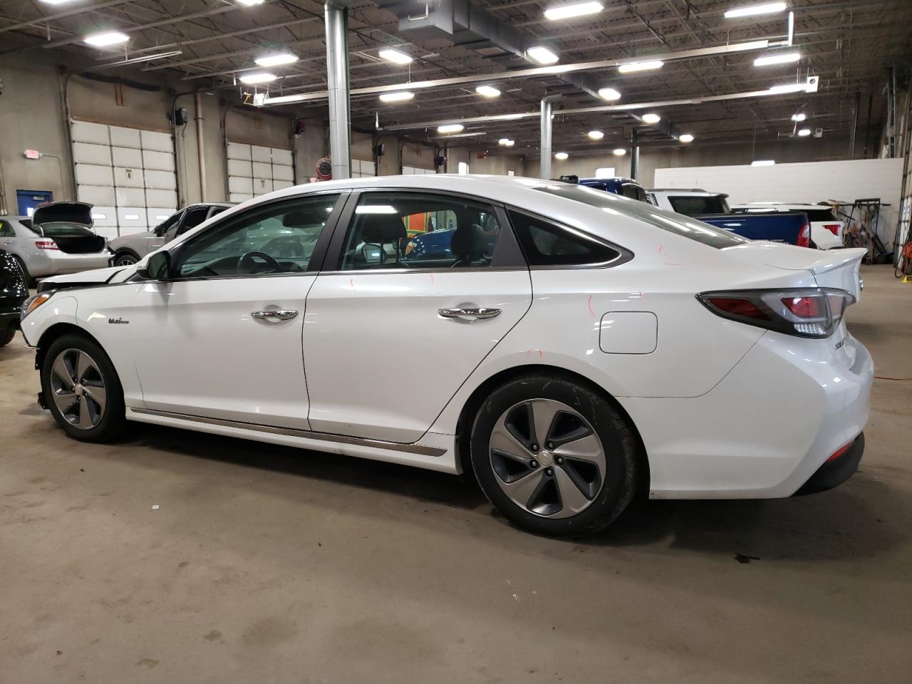 2017 Hyundai Sonata - Image 2