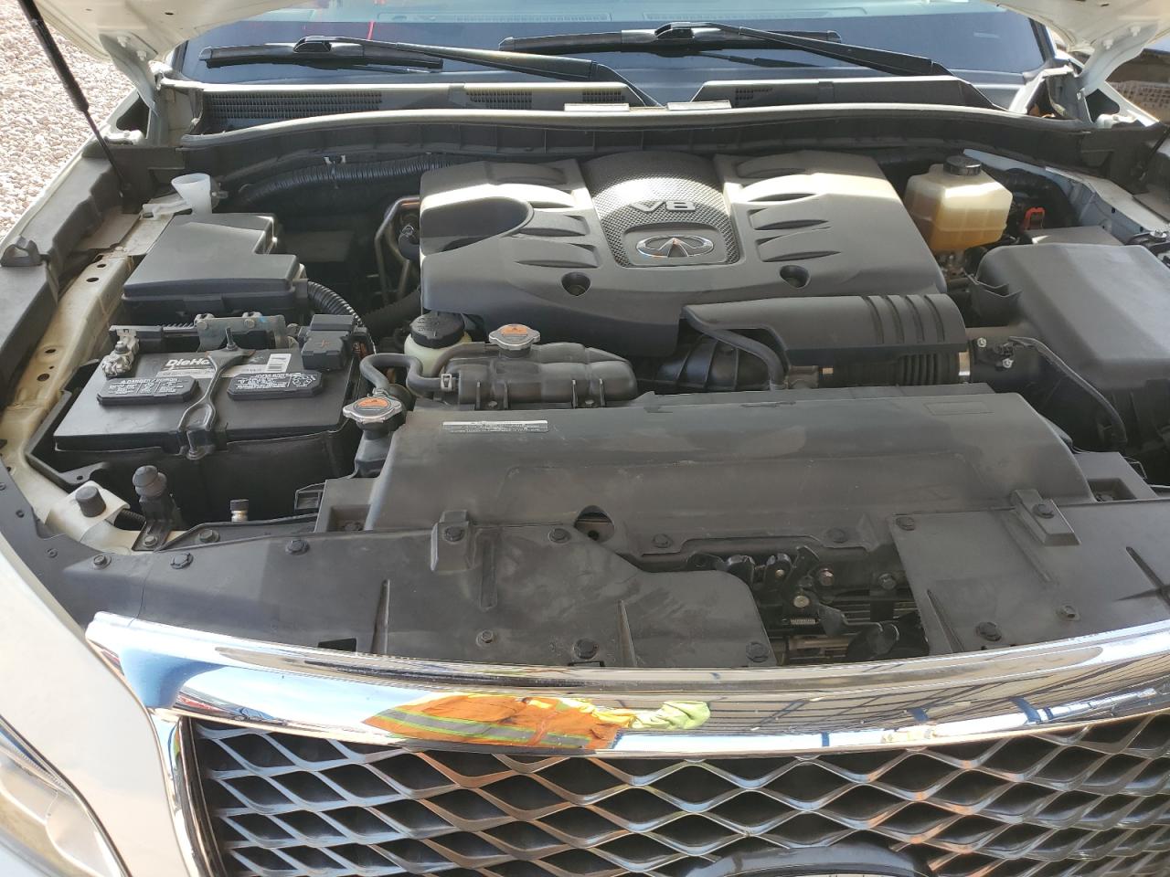 2016 Infiniti QX80 - Image 12