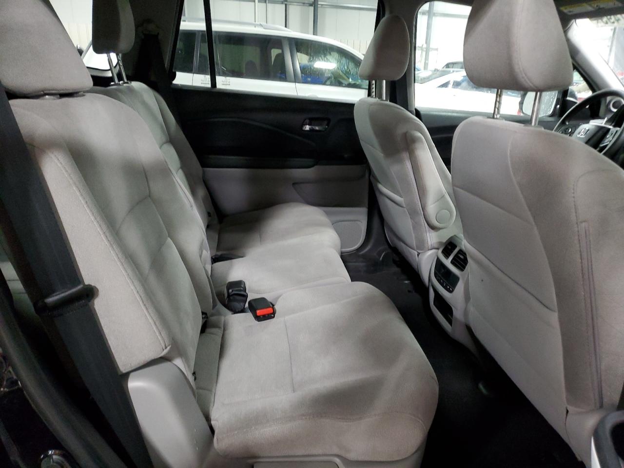 2020 Honda Pilot - Image 11