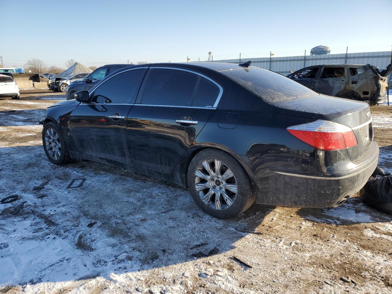 2009 Hyundai Genesis - Image 2