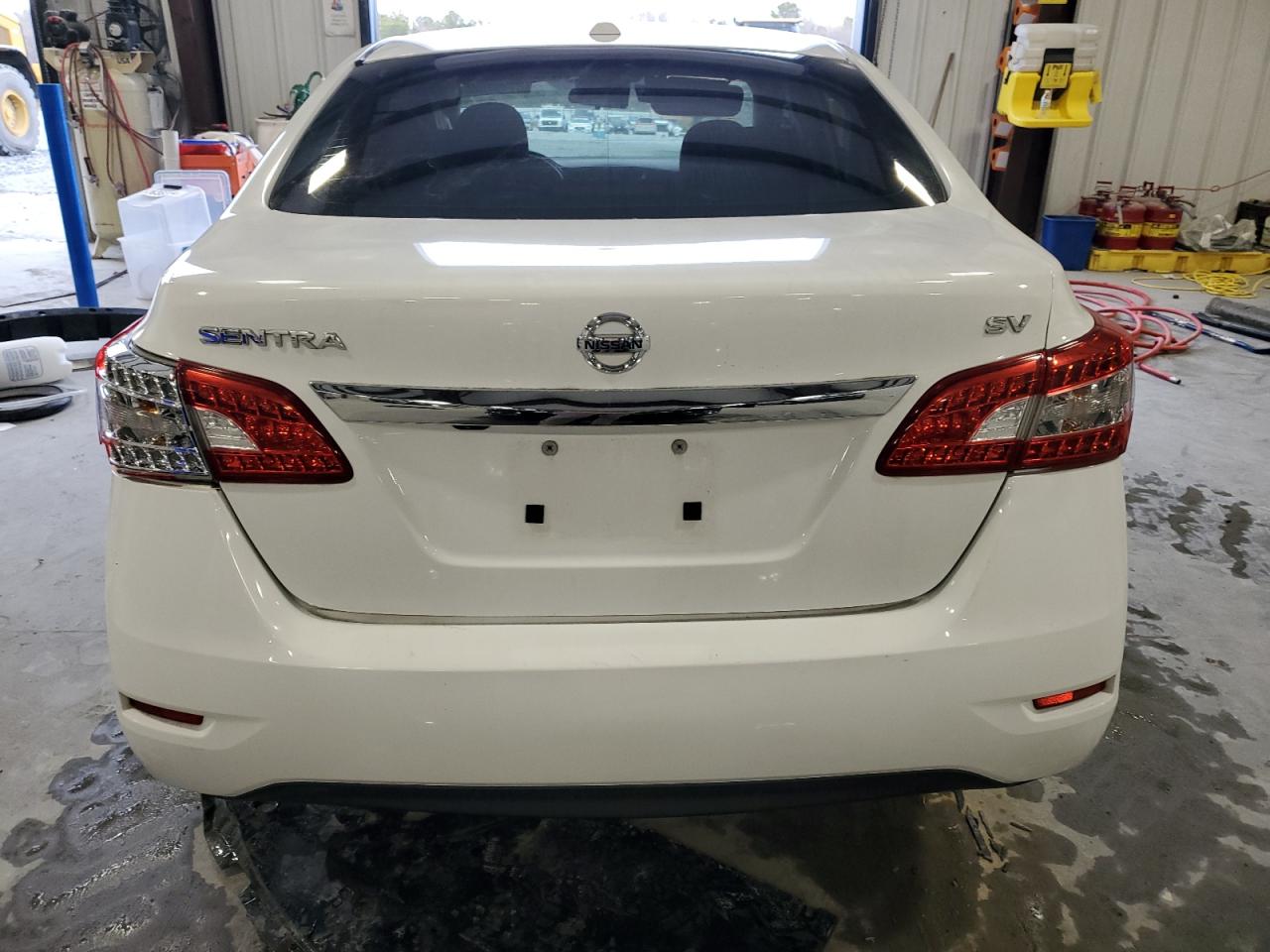 2015 Nissan Sentra - Image 6