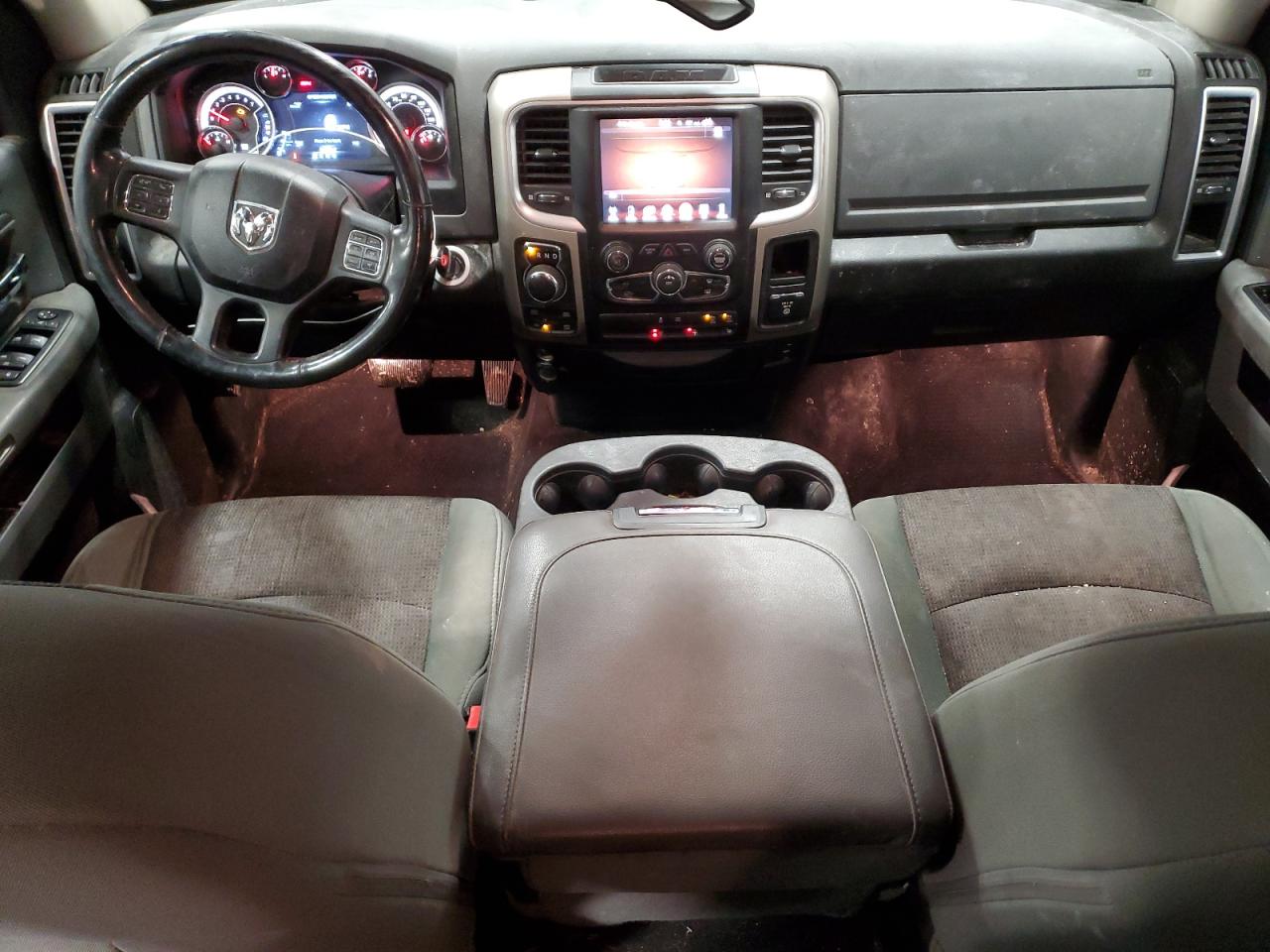 2014 RAM 1500 - Image 8