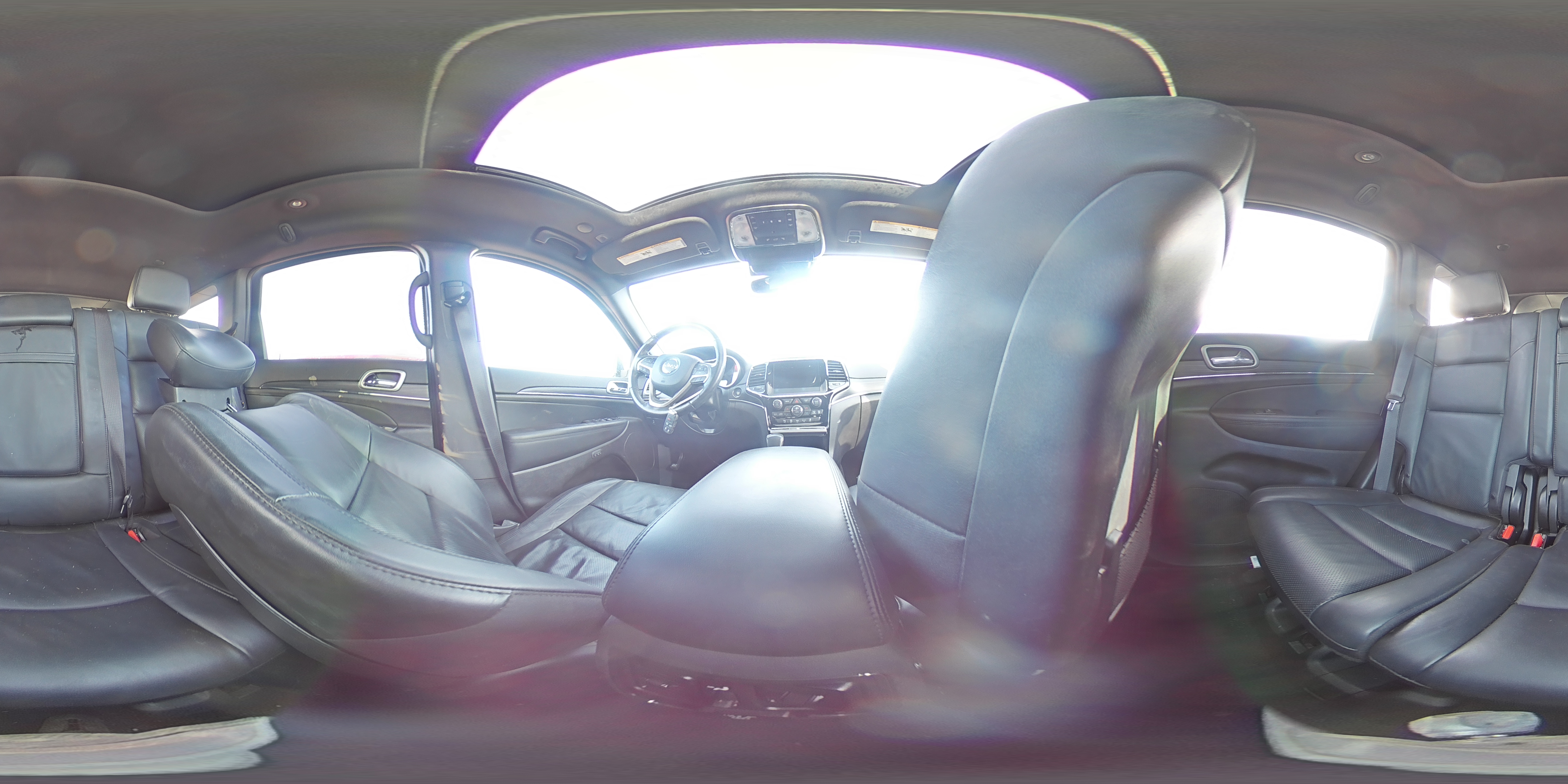 2020 Jeep Grand Cherokee - Image 14