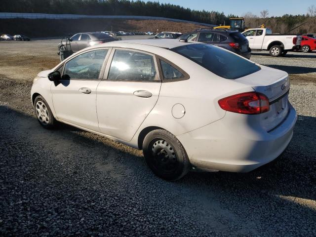  FORD FIESTA 2012 Белы