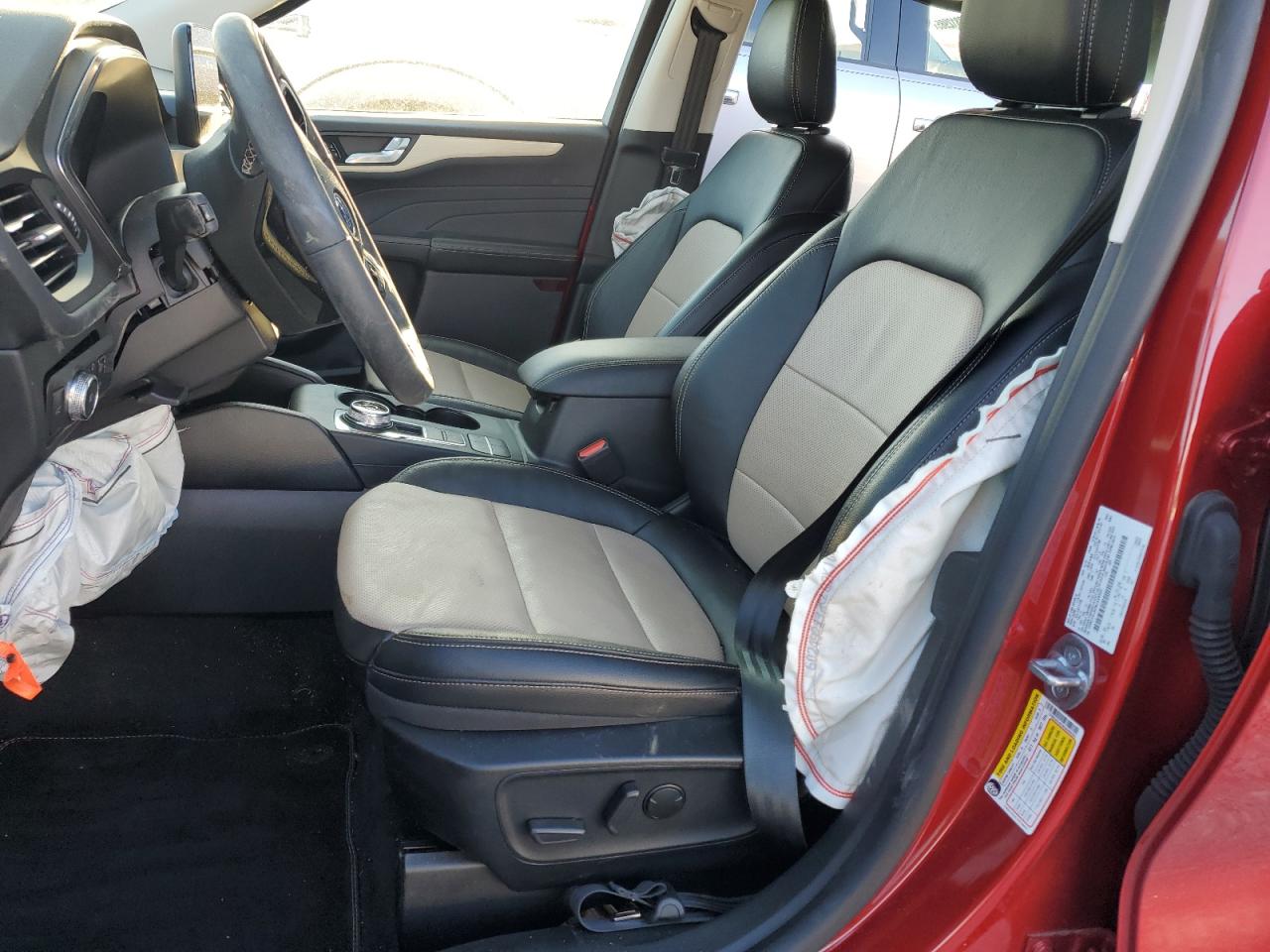 2022 Ford Escape - Image 7