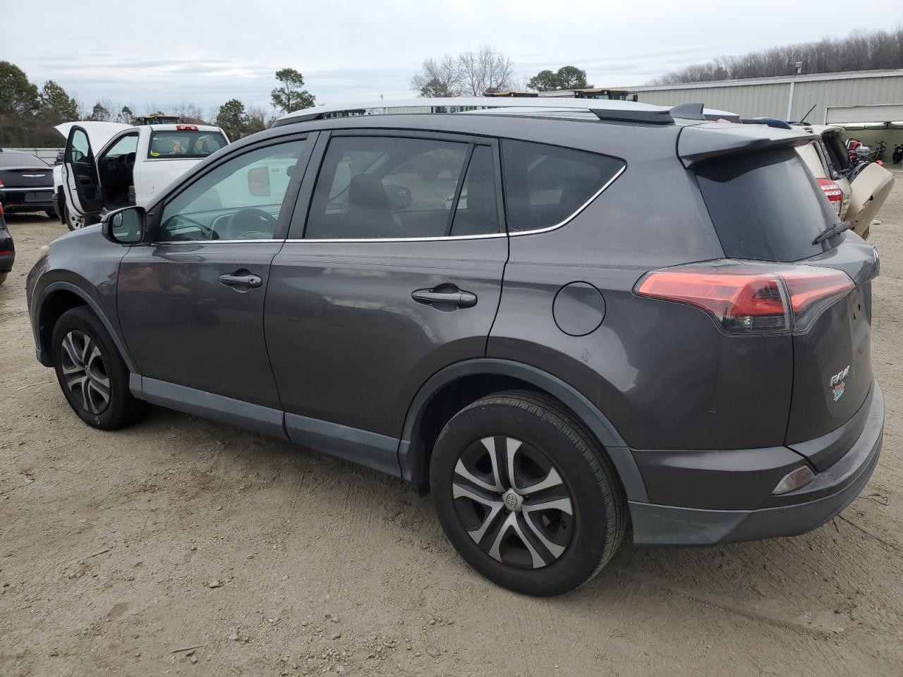 2016 Toyota RAV 4 - Image 2
