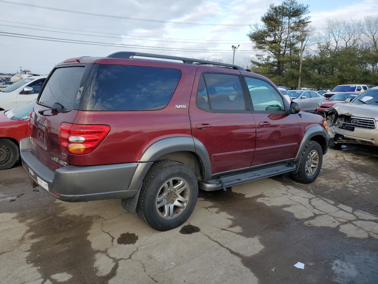 2004 Toyota Sequoia - Image 3