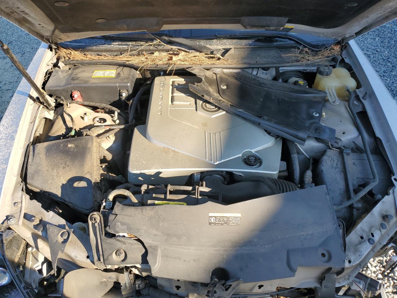 2007 Cadillac STS - Image 11