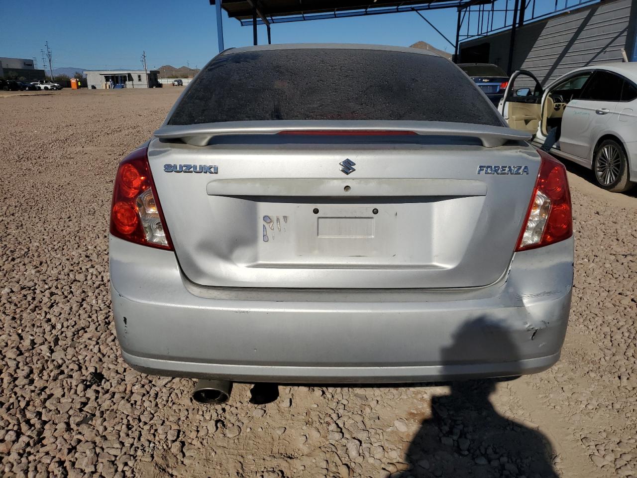 2006 Suzuki Forenza - Image 6