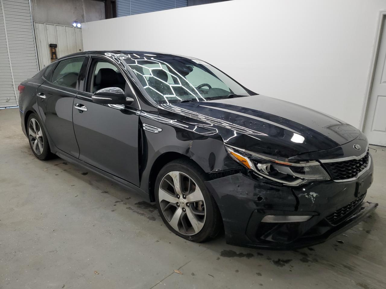 2019 Kia Optima - Image 4