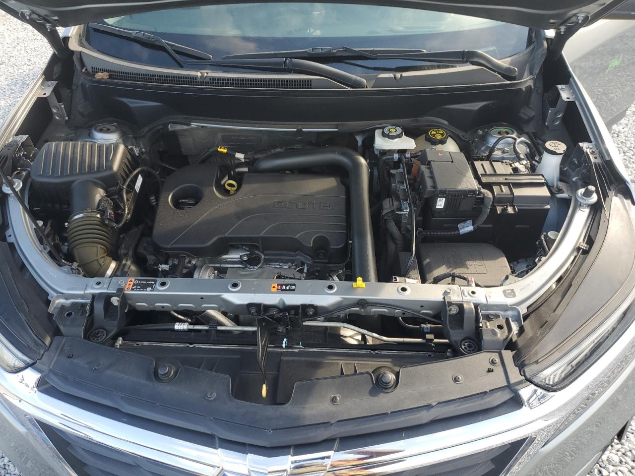 2023 Chevrolet Equinox - Image 12
