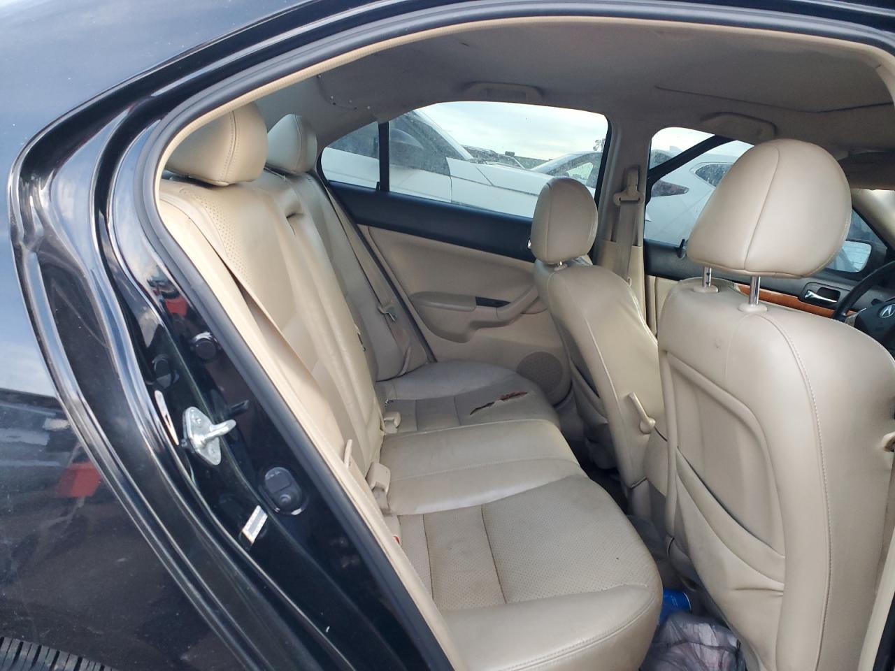 2004 Acura TSX - Image 10