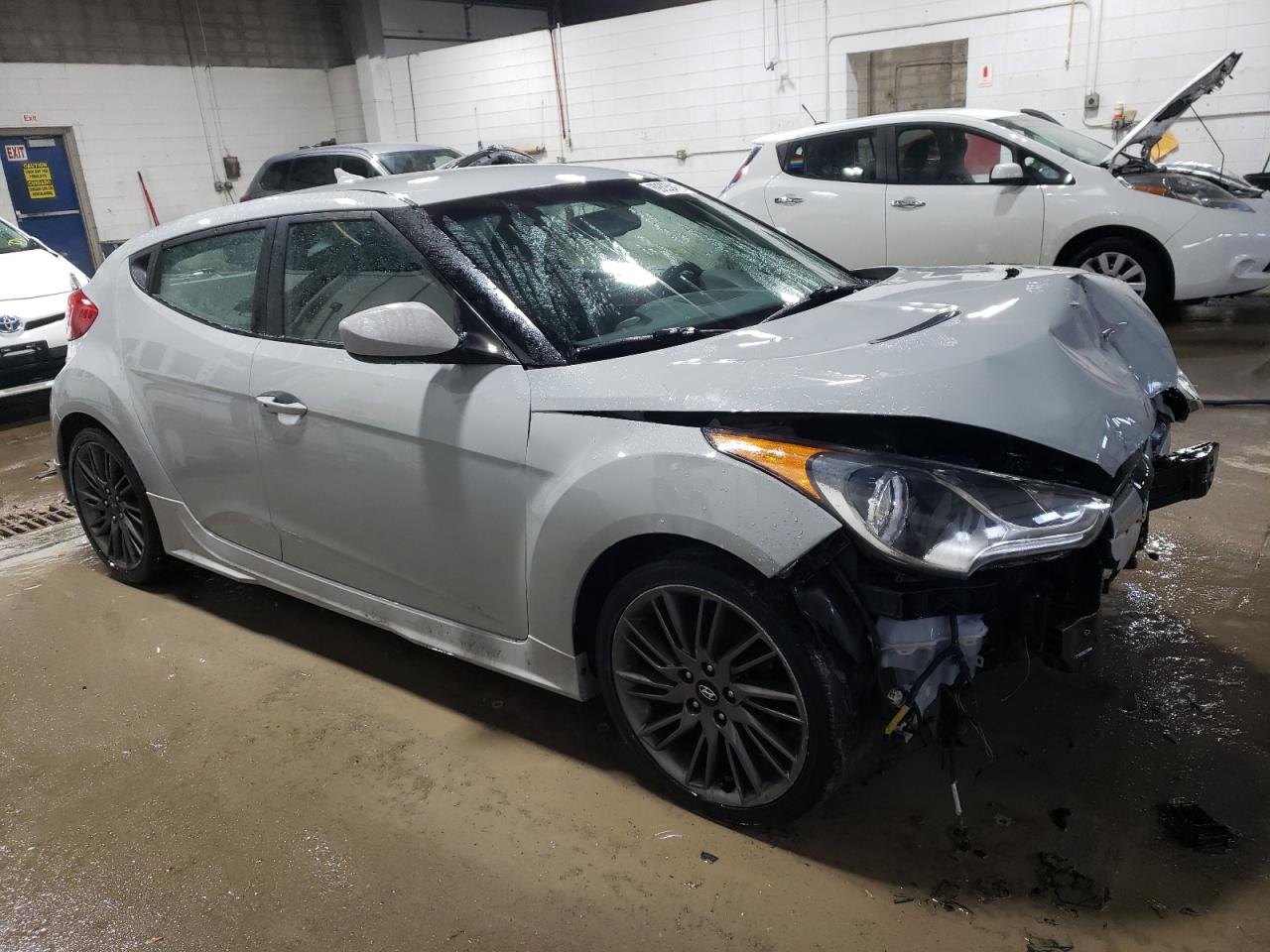 2013 Hyundai Veloster - Image 4