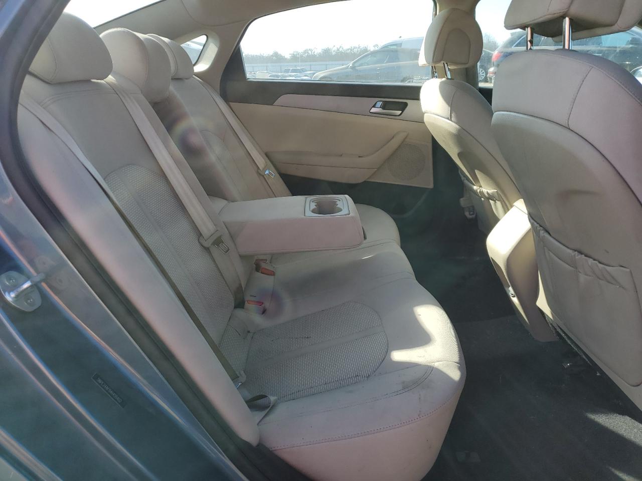 2017 Hyundai Sonata - Image 10